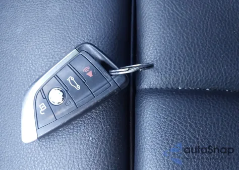 2018 BMW X1 xDrive28I from USA, damaged, VIN WBXHT3C37J5F88779